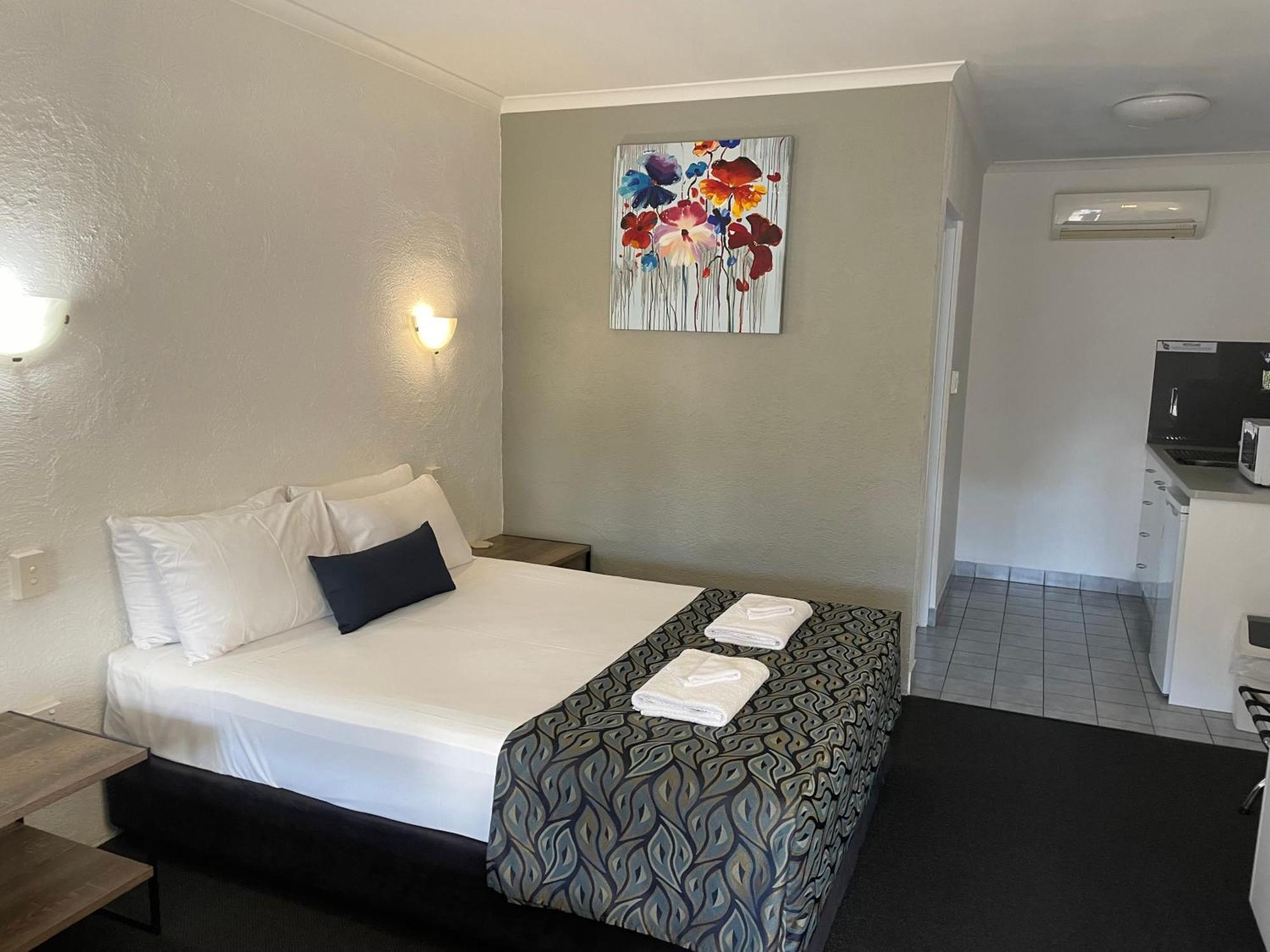 Bundaberg Spanish Motor Inn Exterior photo