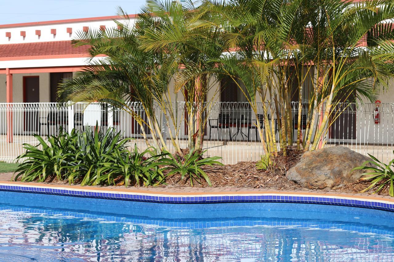 Bundaberg Spanish Motor Inn Exterior photo