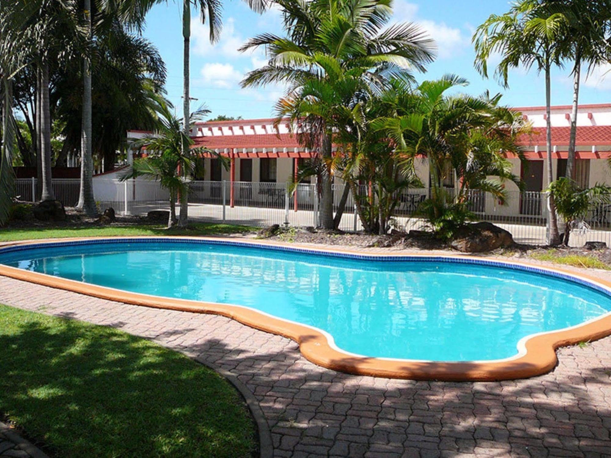 Bundaberg Spanish Motor Inn Exterior photo